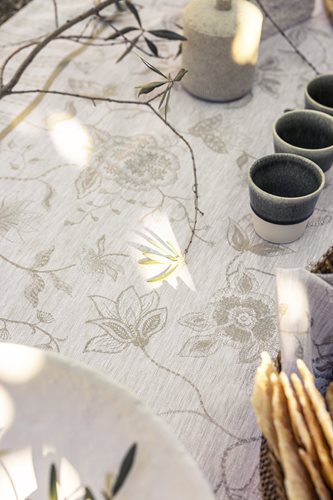 nappe_ete-indien_noix_zoom2.jpg