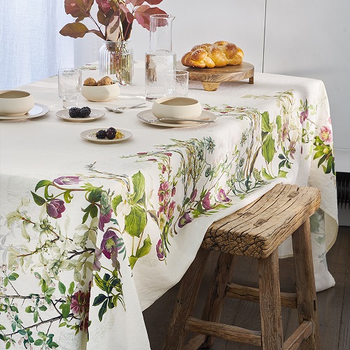 justine-natural-tablecloth.jpg